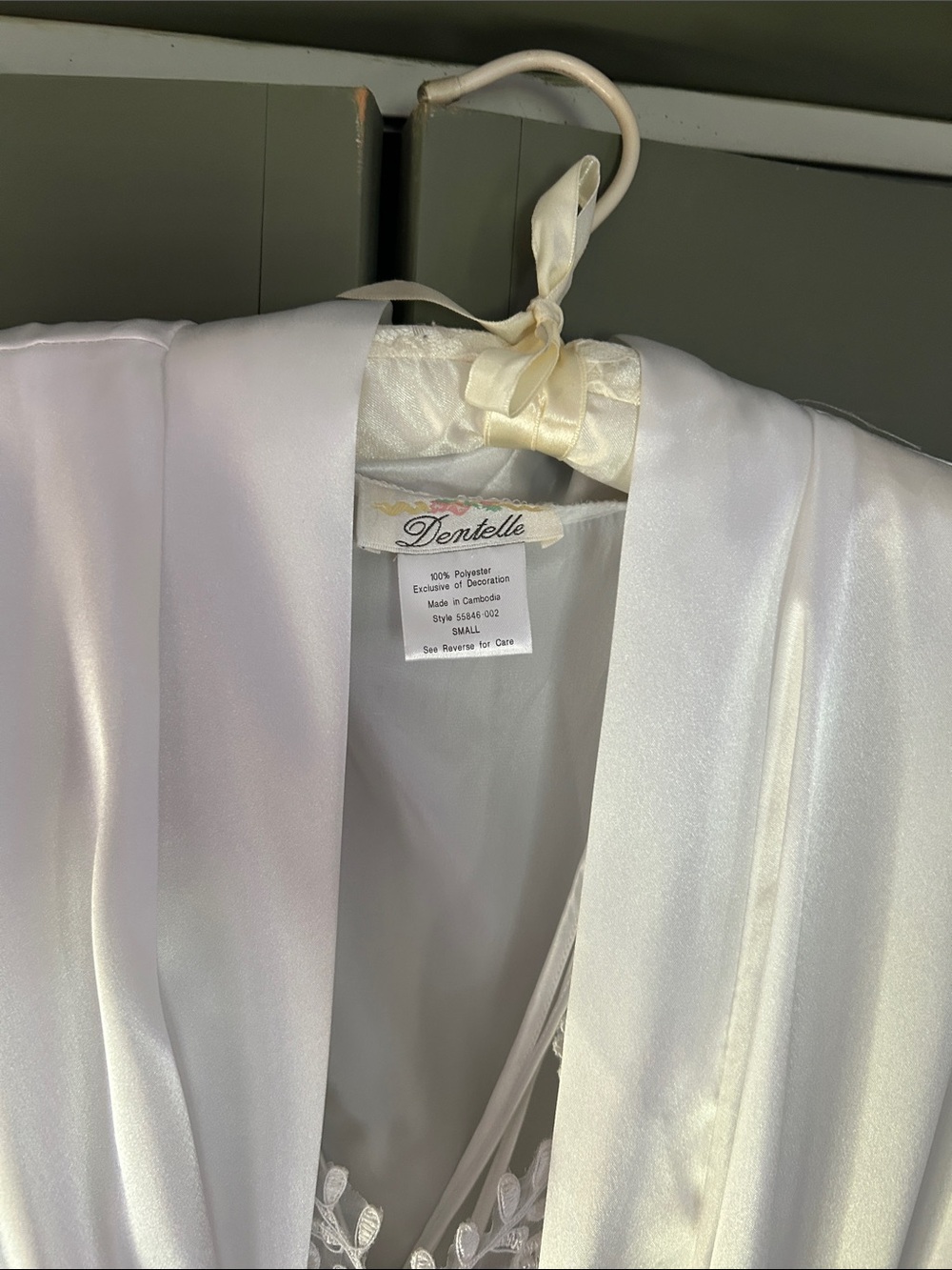 Satin Long Robe with Lace Embroidery in White - Picture 5 of 5